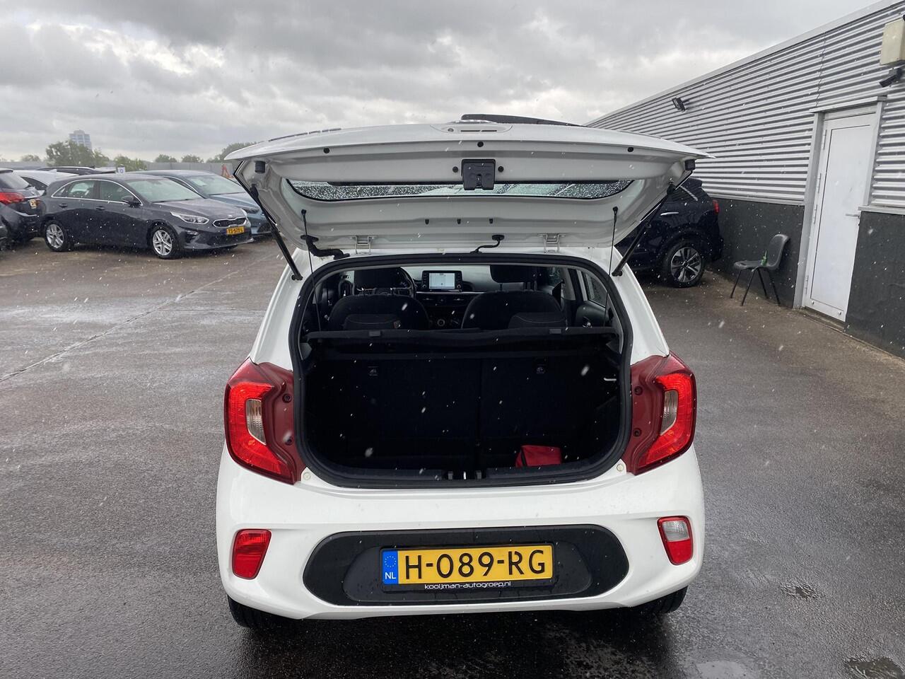 KIA PICANTO 1.0 MPi Dynamicline Navigatie, Cruise control, Airoconditioning, achteruitrij camera, Apple Carplay/Android Auto, cruise control, Nieuw geleverd en dealeronderhouden