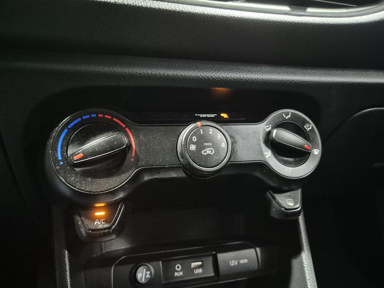 KIA PICANTO 1.0 CVVT ComfortLine Bluetooth, Airco.