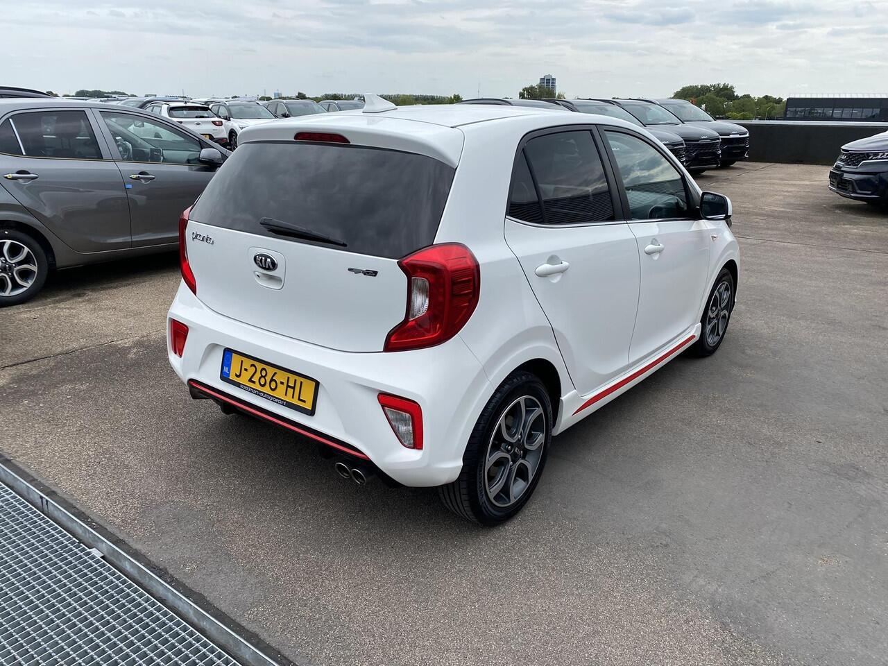 KIA PICANTO 1.0 MPi GT-Line Edition 1e eign. Nieuw geleverd en dealeronderhouden, Cruise control, navigatie Apple CarPlay/Android Auto, achteruitrij camera, sportief GT Line kunstlederen interieur