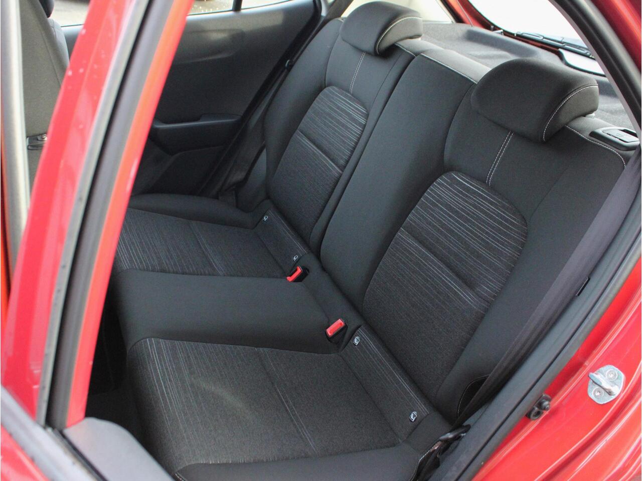 KIA PICANTO 1.0 MPi ComfortLine Airconditioning, All Seasonbanden, Stuurbekrachtiging, Elektrische ramen voor, Dealeronderhouden