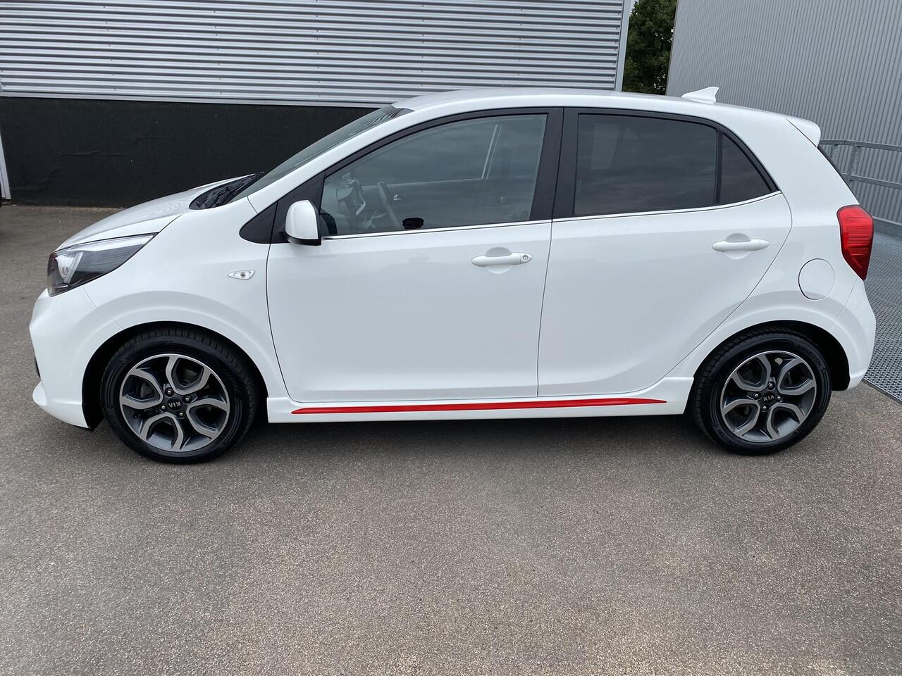 KIA PICANTO 1.0 MPi GT-Line Edition 1e eign. Nieuw geleverd en dealeronderhouden, Cruise control, navigatie Apple CarPlay/Android Auto, achteruitrij camera, sportief GT Line kunstlederen interieur