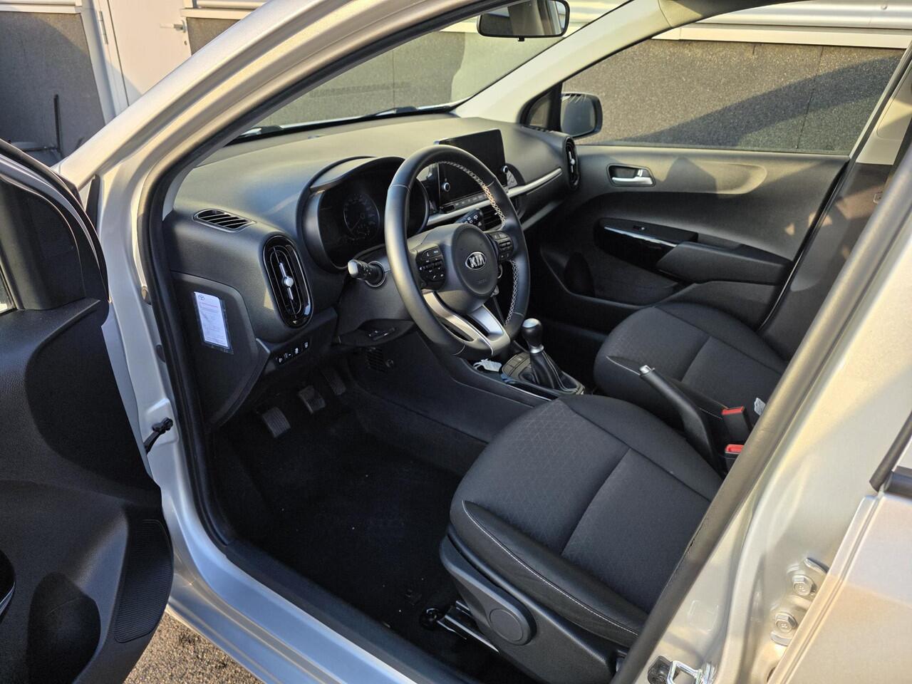 KIA PICANTO 1.0 DPi Dynamicplusline Nieuw geleverd, 1e eign, Dealeronderhouden, Smart key, Parkeersensoren, Privacy glass, Climate control, Navigatie, Cruise control, BTW-auto