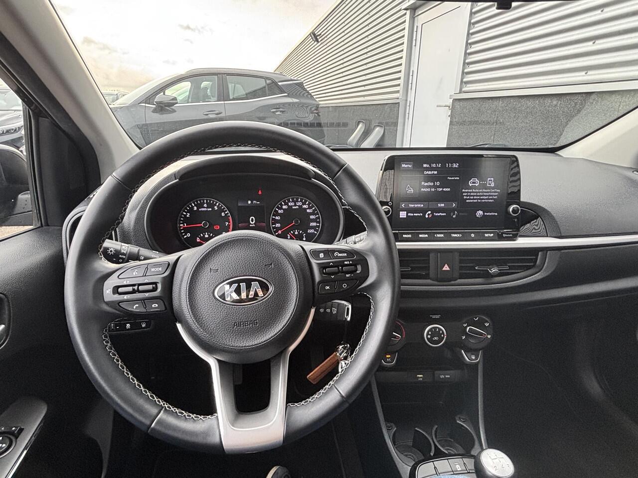 KIA PICANTO 1.0 DPi DynamicLine Apple Carplay en/of Android auto Navigatie, Nieuw geleverd en dealeronderhouden, 1e eign. Cruise control, Achteruitrijcamera