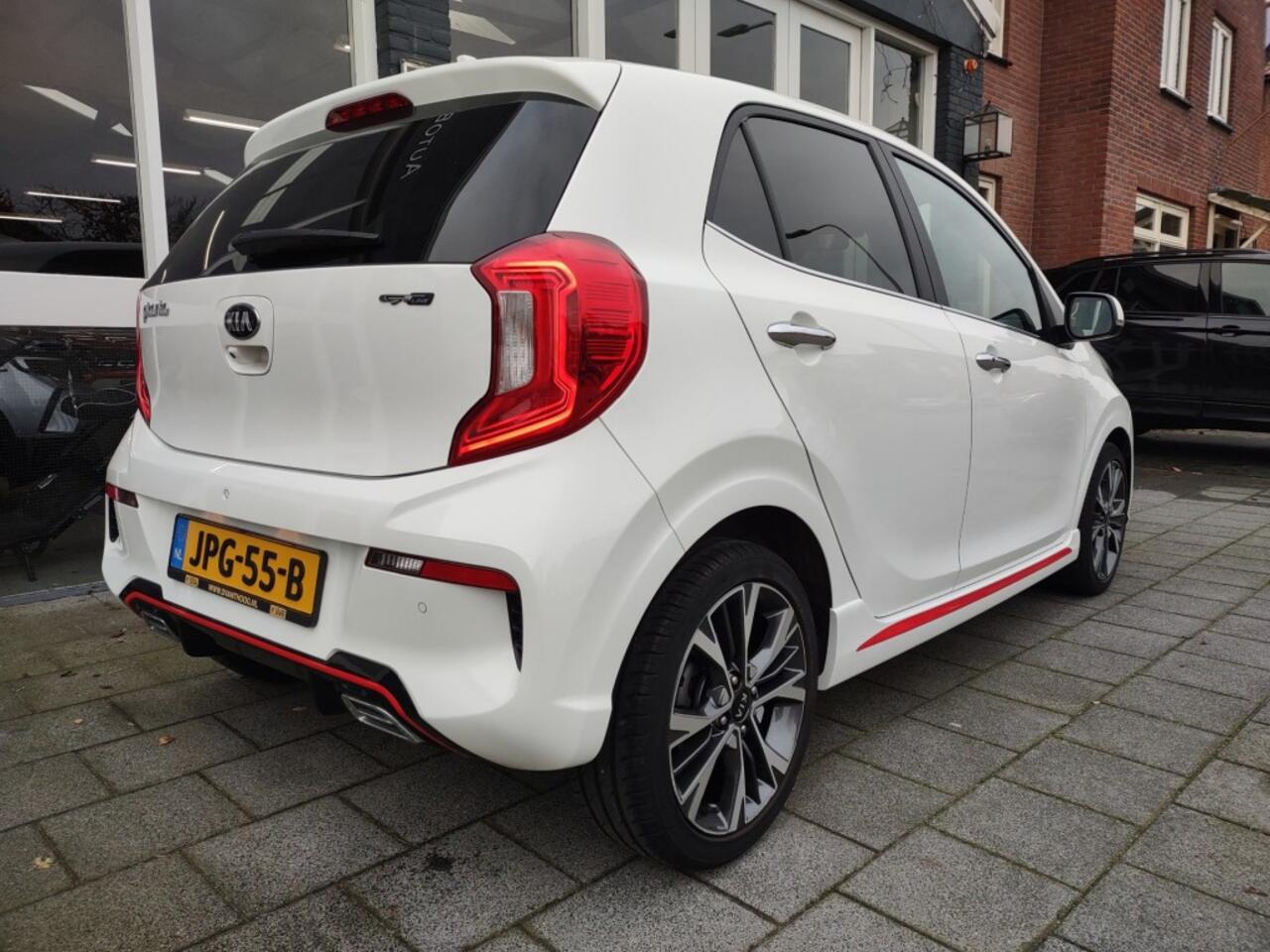 KIA PICANTO 1.2 GT-LINE automaat