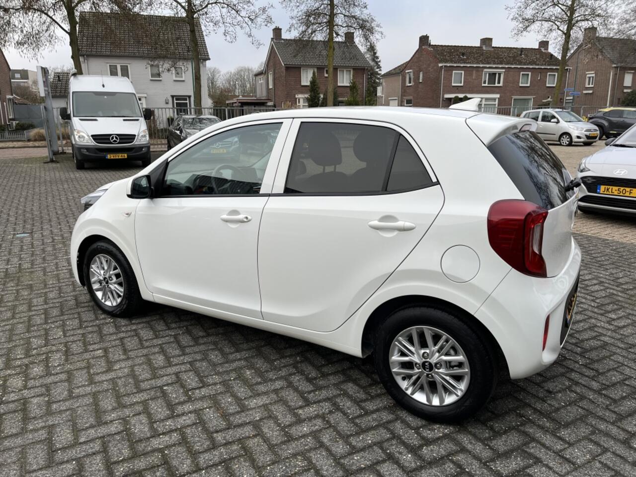 KIA PICANTO 1.0 DPi DynamicLine | Apple Carplay | Navi | Camera