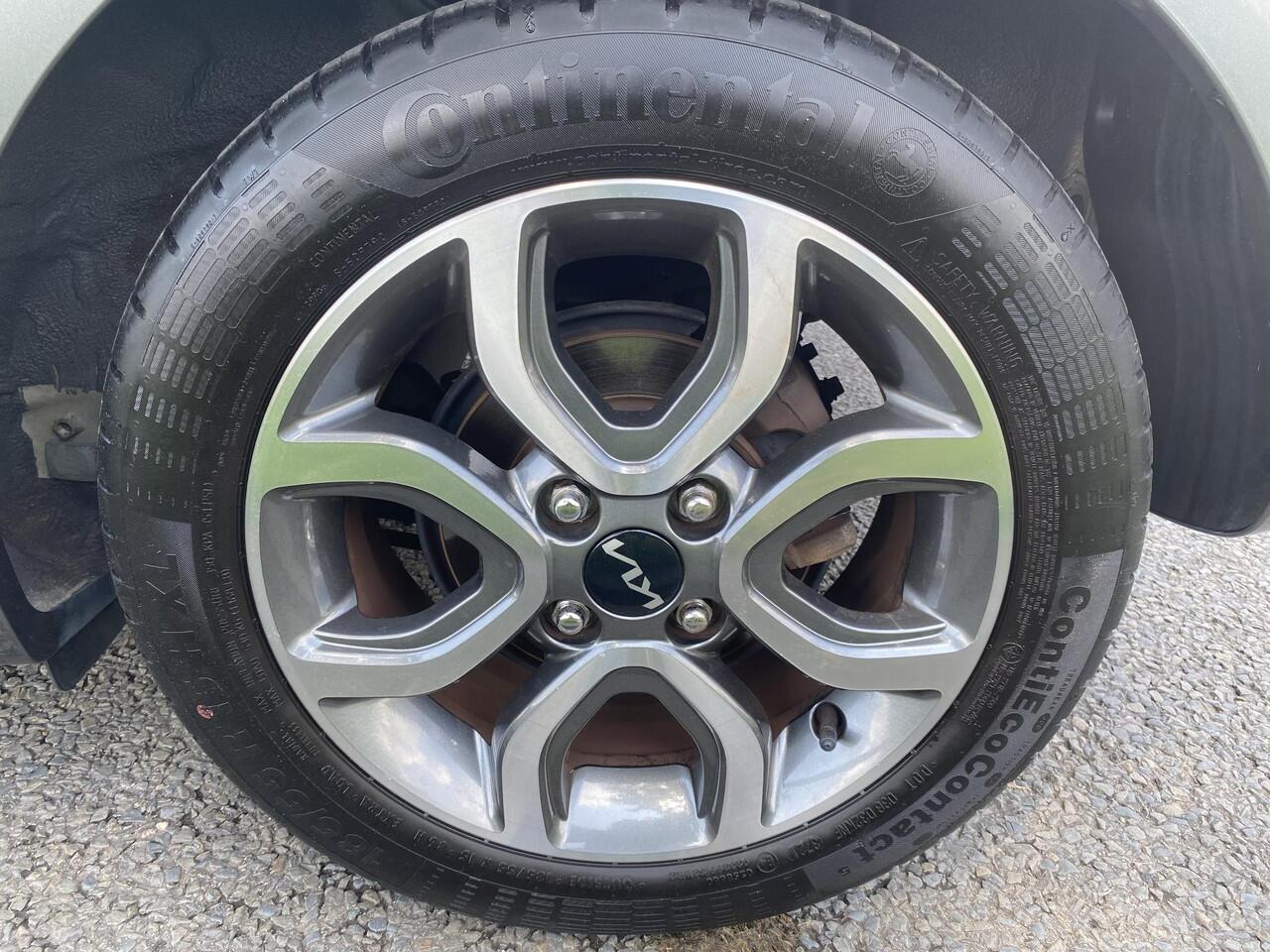 KIA PICANTO 1.0 DPi GT-Line | Apple CarPlay/Android Auto | Camera | Cruise Control | Climate Control | Keyles Entry/Go | Lichtmetalen velgen | LED | AUTOMAAT |