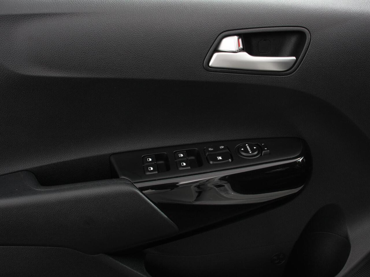 KIA PICANTO 1.0 DPi Automaat DynamicLine | Navigatie | Apple Carplay/Android Auto | Airco | Camera | DAB | Lichtmetalen velgen | Bluetooth