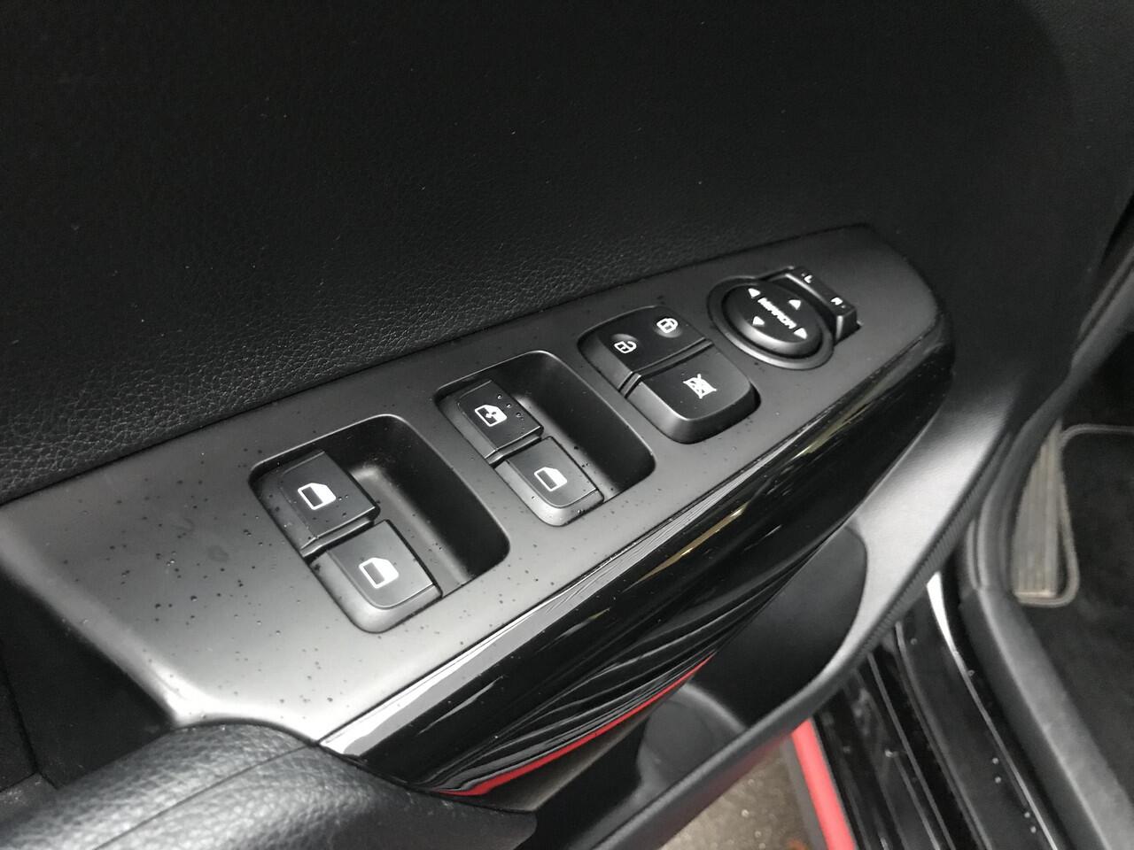 KIA PICANTO 1.2 GT-Line 7 JAAR GARANTIE