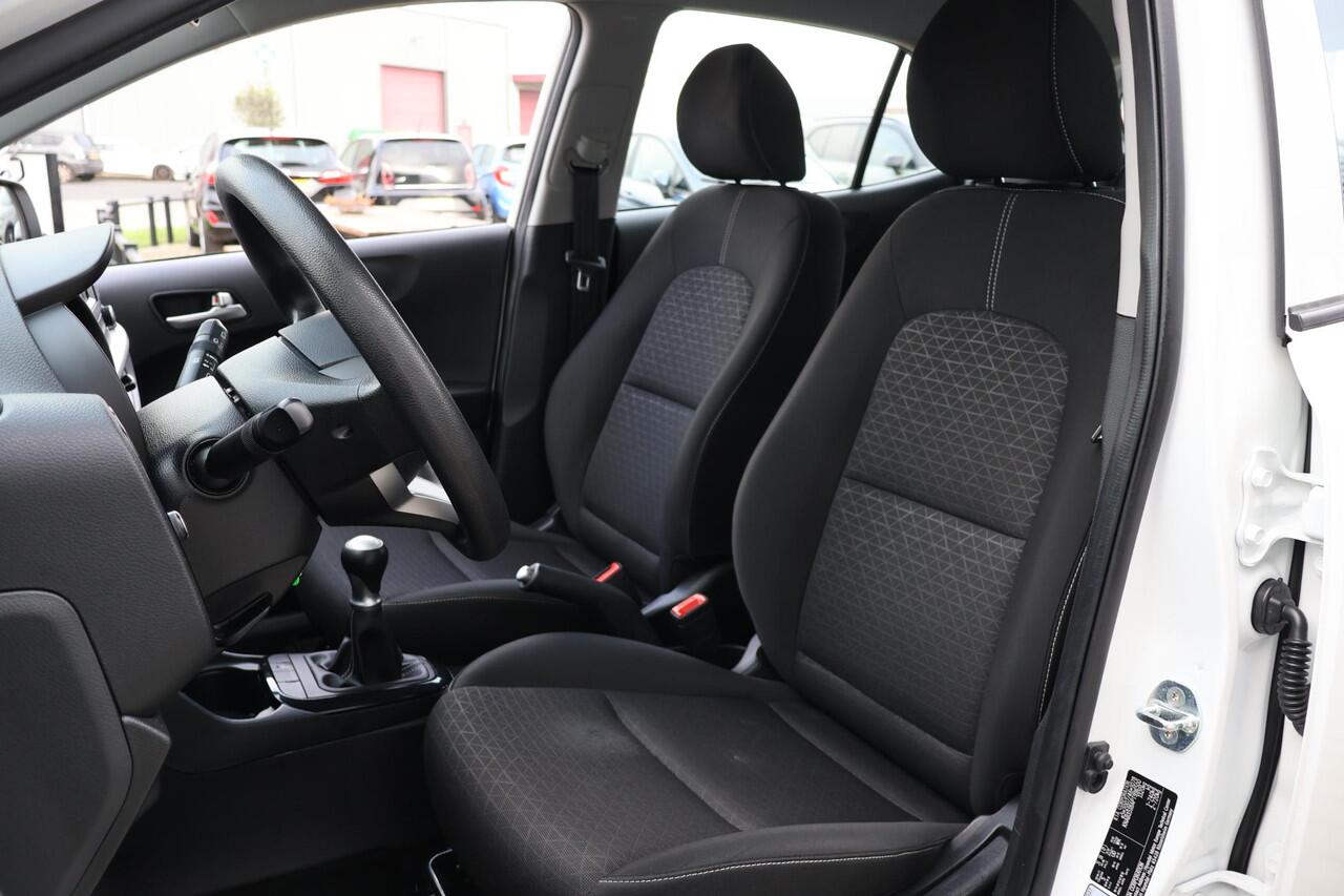 KIA PICANTO 1.0 ComfortLine 1e Eigenaar | Dealer Onderh | NL-Auto | BTW | Airco | Bluetooth | Start/Stop | Cruise | DAB | Hill-Hold | MP3 | Stuurbekrachtiging