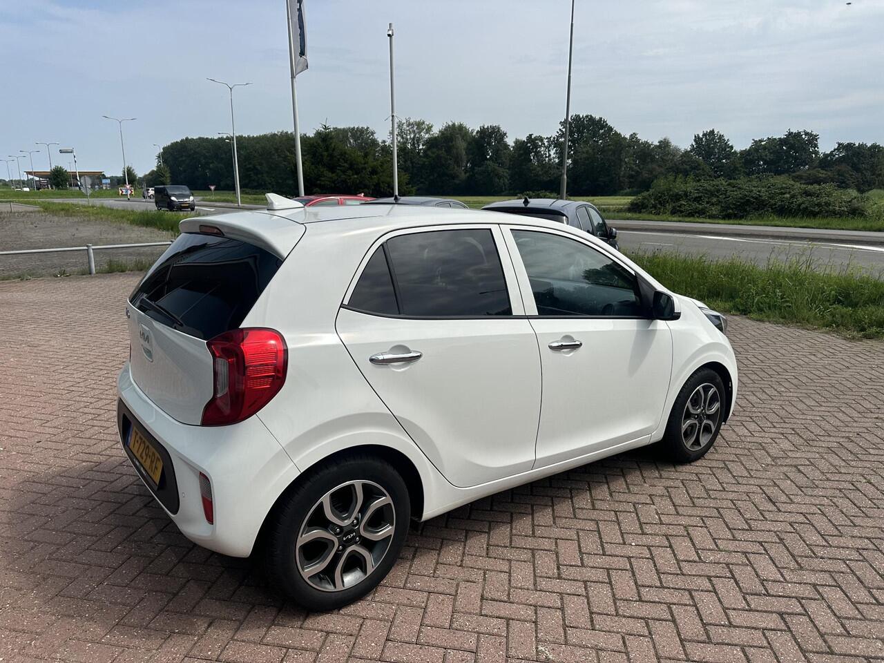 KIA PICANTO 1.0 DPi DynamicPlusLine | Nieuw geleverd | Navigatie | Keyless | Spraakbediening | Start/Stop systeem | Achteruitrij camera | Cruise control | Buitenspiegels elektr. inklapbaar |