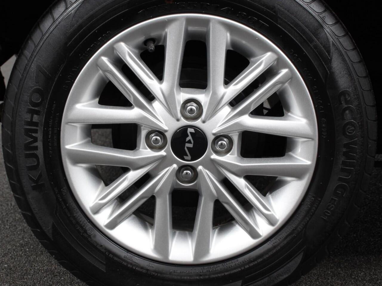 KIA PICANTO 1.0 DPi Automaat DynamicLine | Navigatie | Apple Carplay/Android Auto | Airco | Camera | DAB | Lichtmetalen velgen | Bluetooth