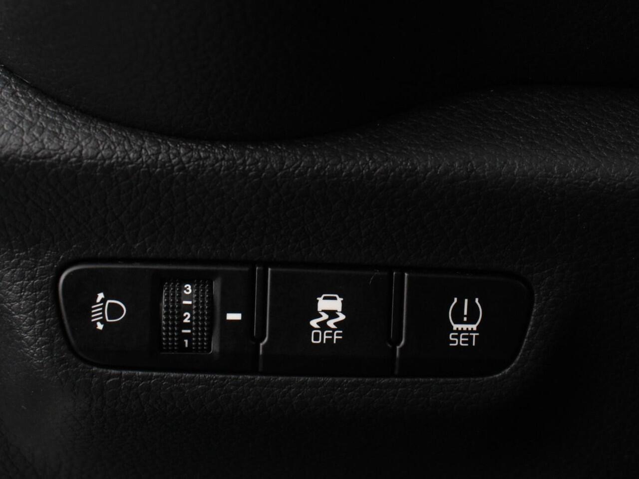 KIA PICANTO 1.0 DPi Automaat DynamicLine | Navigatie | Apple Carplay/Android Auto | Airco | Camera | DAB | Lichtmetalen velgen | Bluetooth