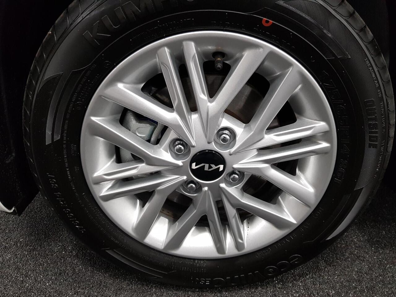 KIA PICANTO 1.0 DPi Automaat DynamicLine Navigatie Airco Camera DAB Lichtmetalen velgen Bluetooth