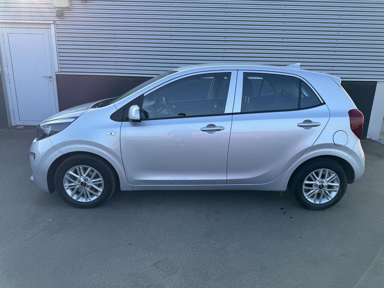 KIA PICANTO 1.0 DPi DynamicLine Nieuw geleverd, Dealeronderhouden, 1e eign. Apple Carplay en/of android auto Navigatie, Cruise control, Climate control, LMV