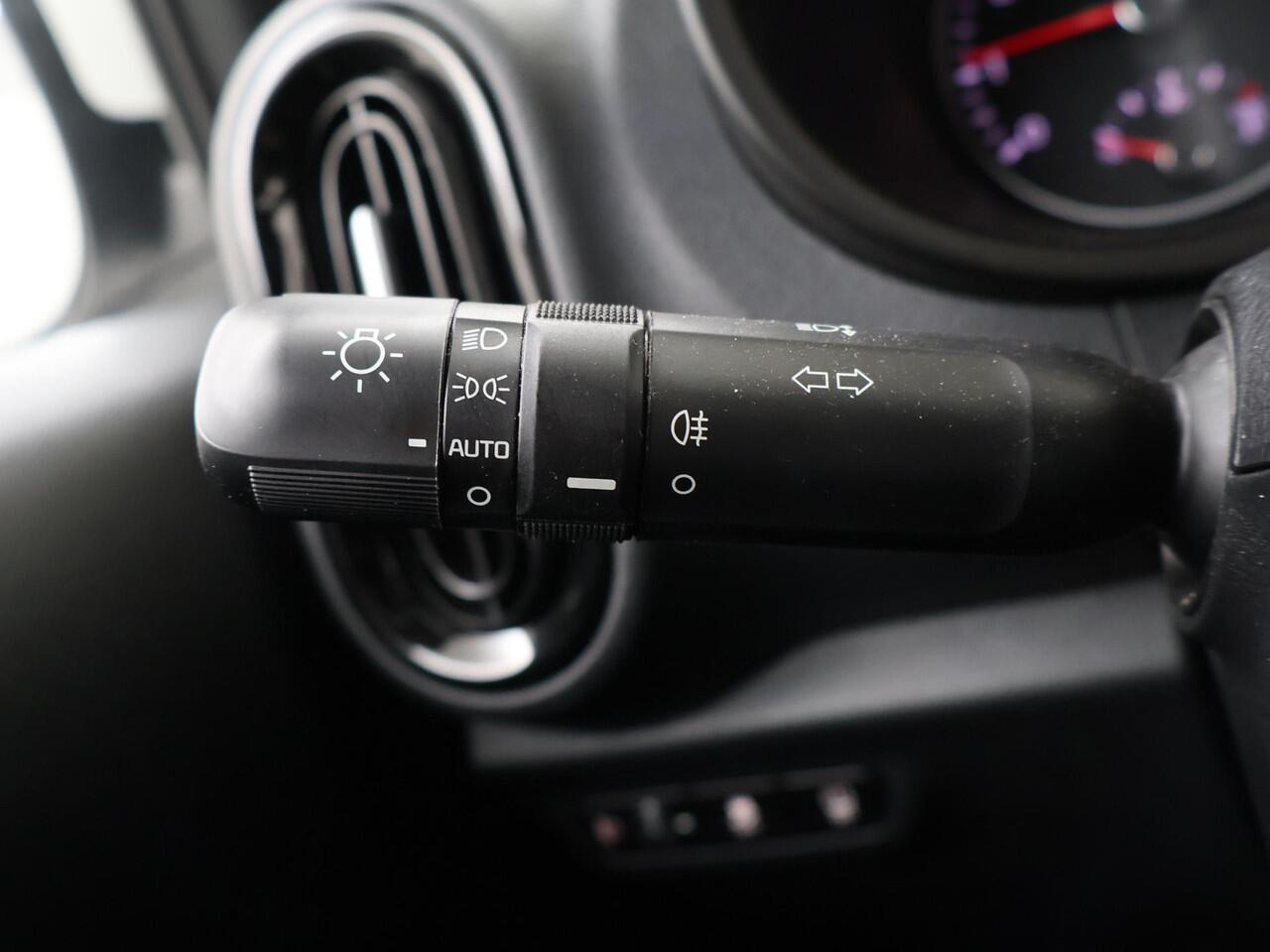 KIA PICANTO 1.0 DPi DynamicLine | 67 PK | Airco | Cruise control | Apple Carplay/Android Auto |