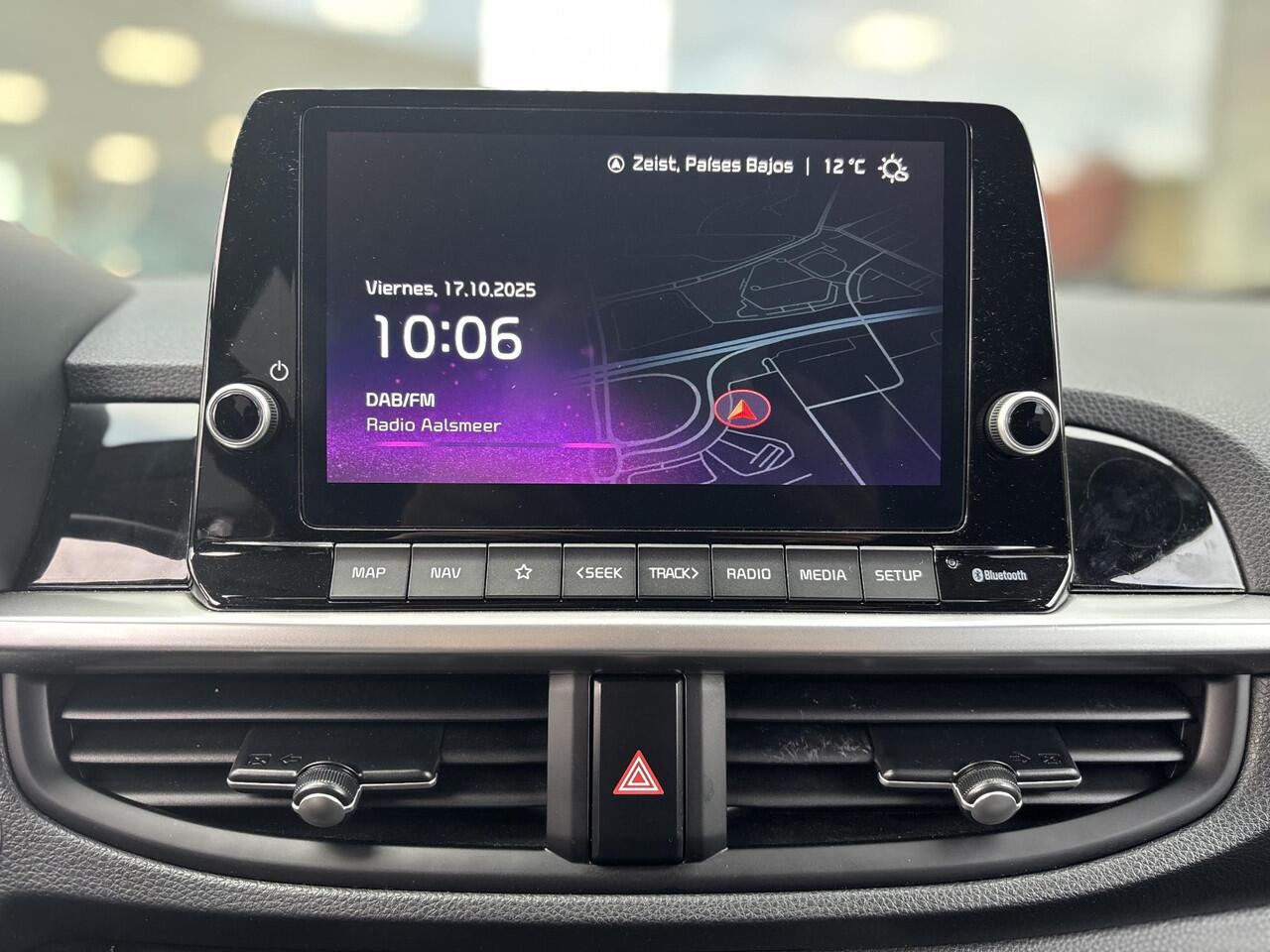 KIA PICANTO 1.0 DPI ExecutiveLine Navigatie | Stoel/Stuurwielverwarming | PrivacyGlass | Cruise control | Climate control | LM sport velgen | Achteruitrijcamera