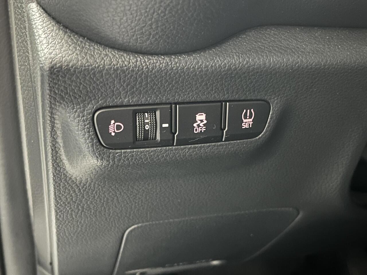 KIA PICANTO 1.0 DPi DynamicLine Automaat met lage kilometerstand! Met o.a. Apple Carplay, Android Auto, Stoel en Stuurverwarming, Klimaatcontrole