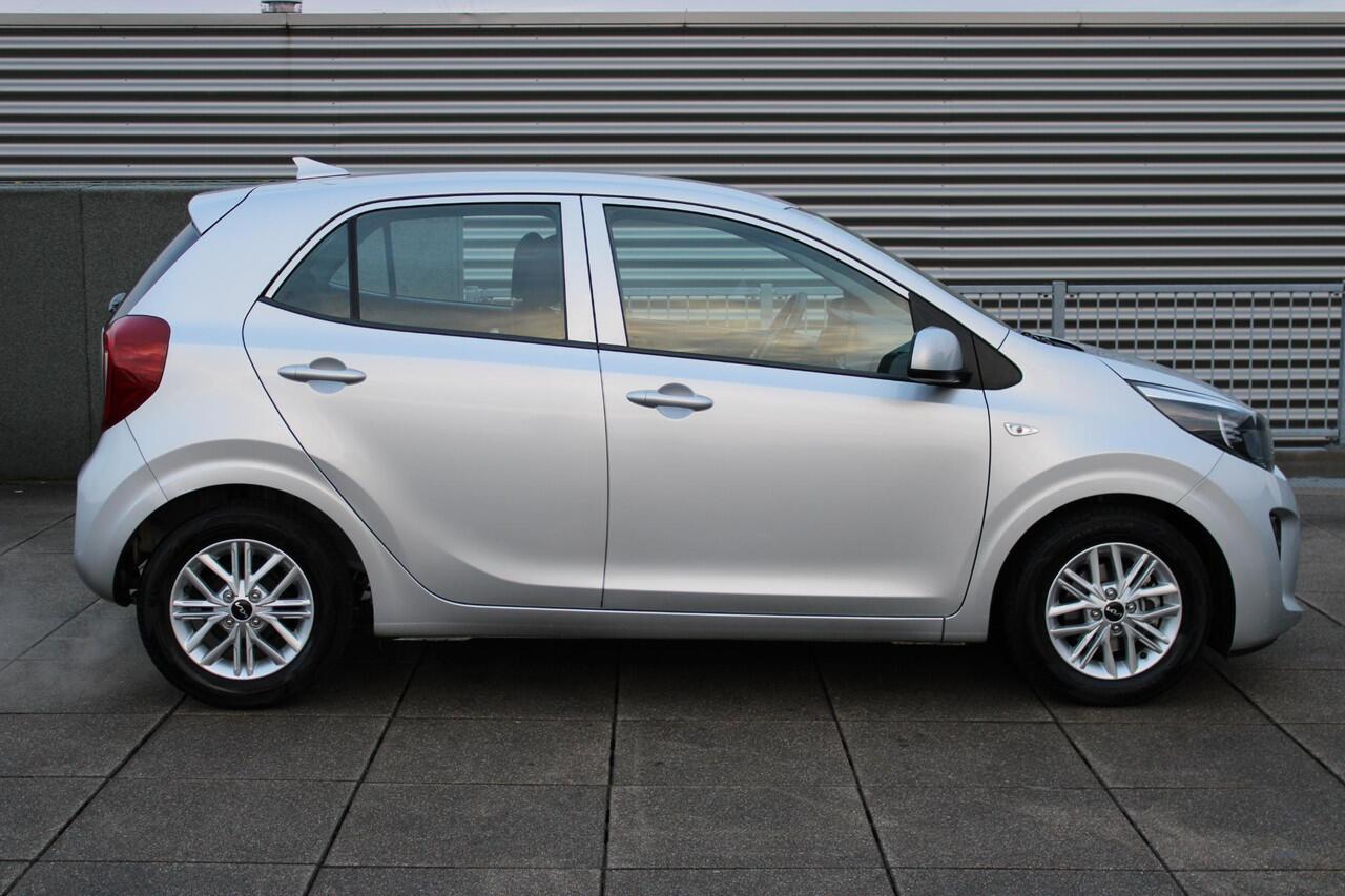 KIA PICANTO 1.0 DPi DynamicLine ACHTERUITRIJCAMERA | CRUISE CONTROL | LICHT METALEN VELGEN