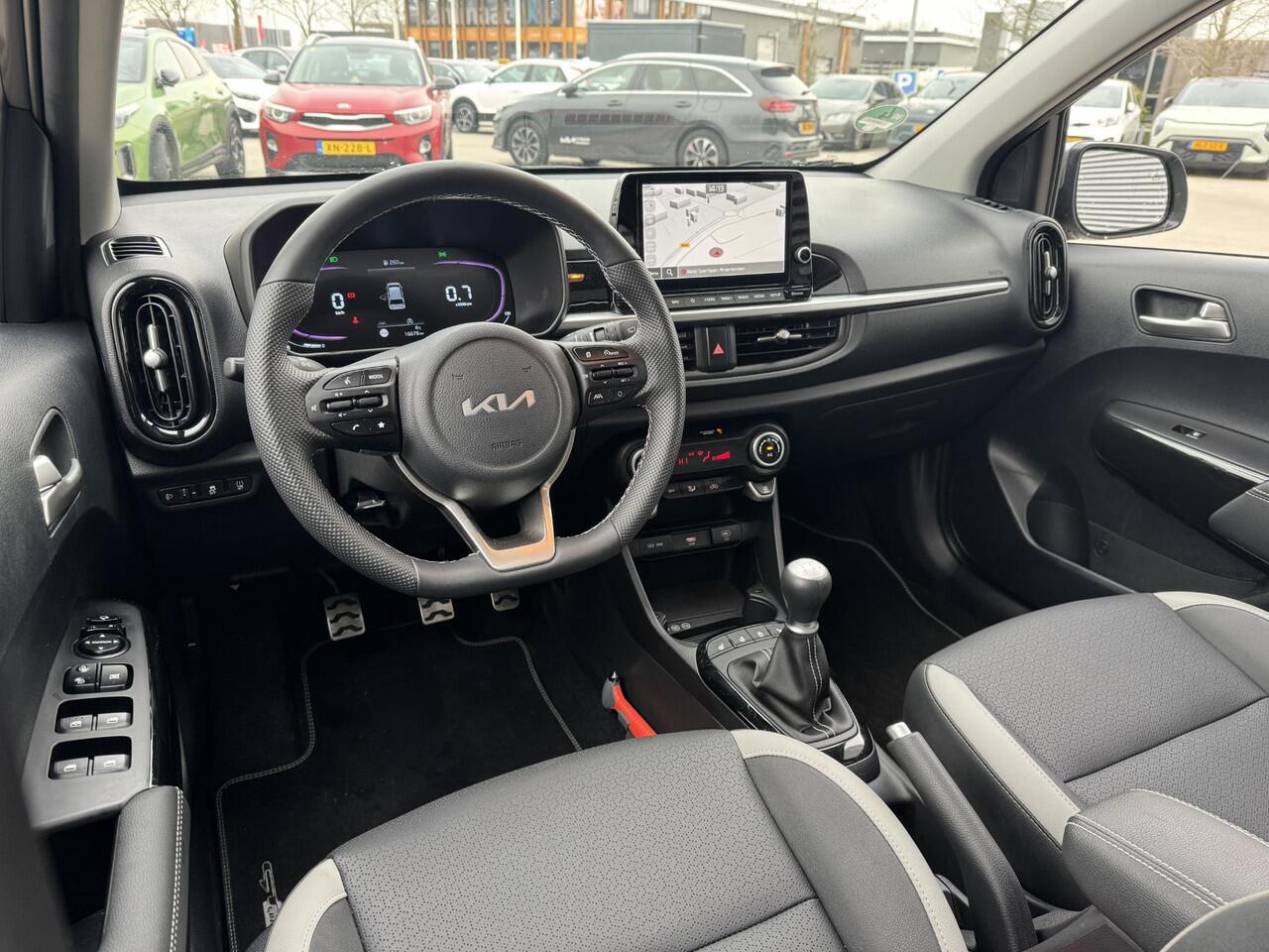 KIA PICANTO 1.0 DPI GT-Line NW door ons geleverd & Onderhouden | Draaghaak | Sunroof | Keurige auto !