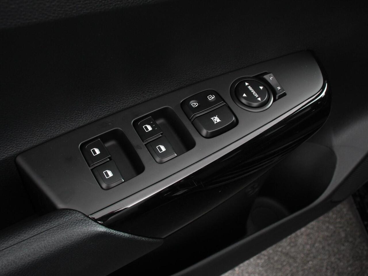 KIA PICANTO 1.0 DPI DynamicLine Automaat Navigatie Apple Carplay/Android auto Airco Camera DAB Bluetooth