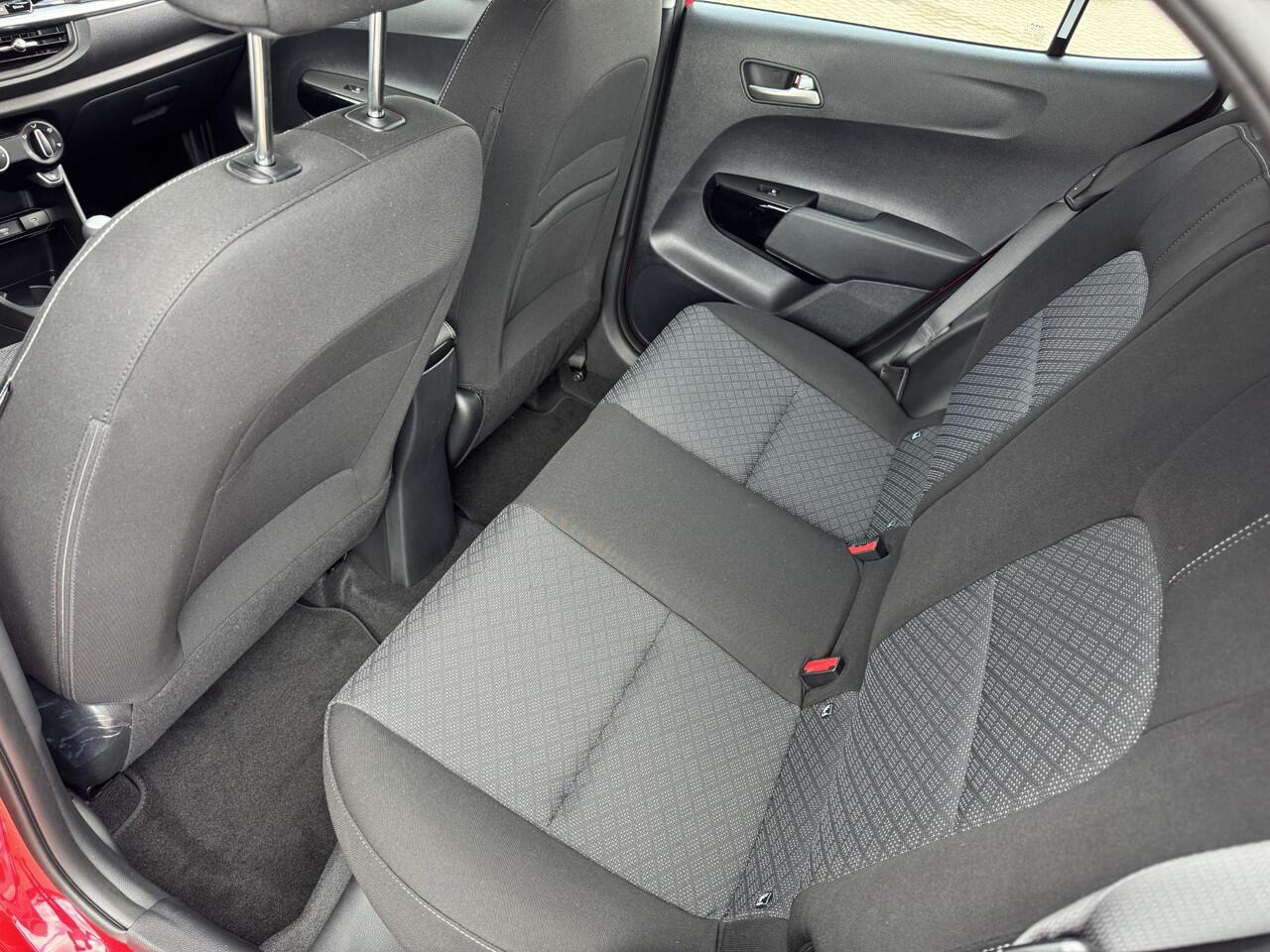 KIA PICANTO 1.0 DPI DynamicLine | Camera | Cruiscontrol | Navigatie | Airco |