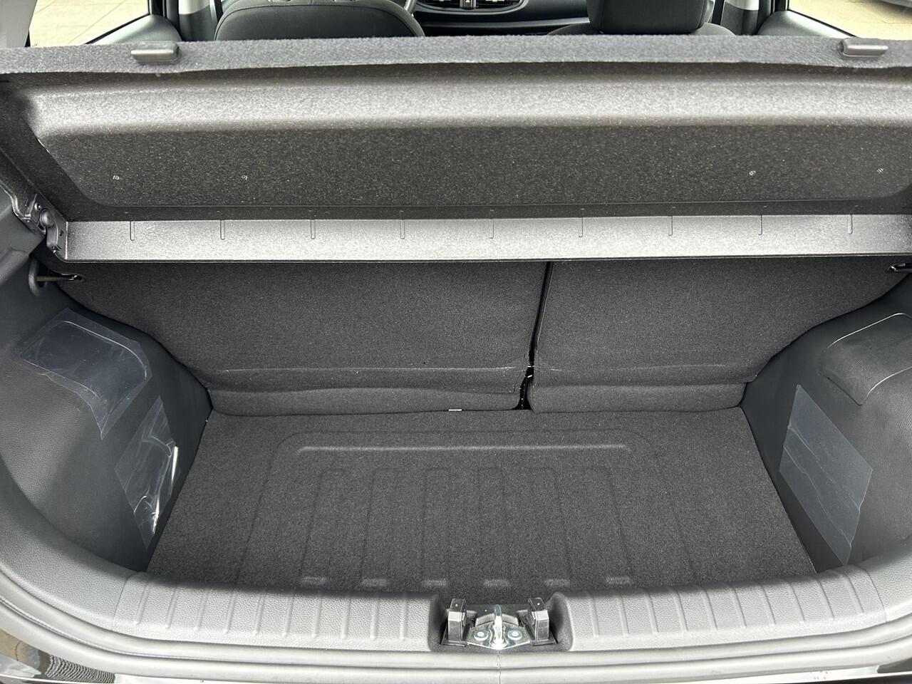 KIA PICANTO 1.0 DPI DynamicLine Navi / Cruise control / INFORMEER NAAR DE VOORRAAD 030-6882056