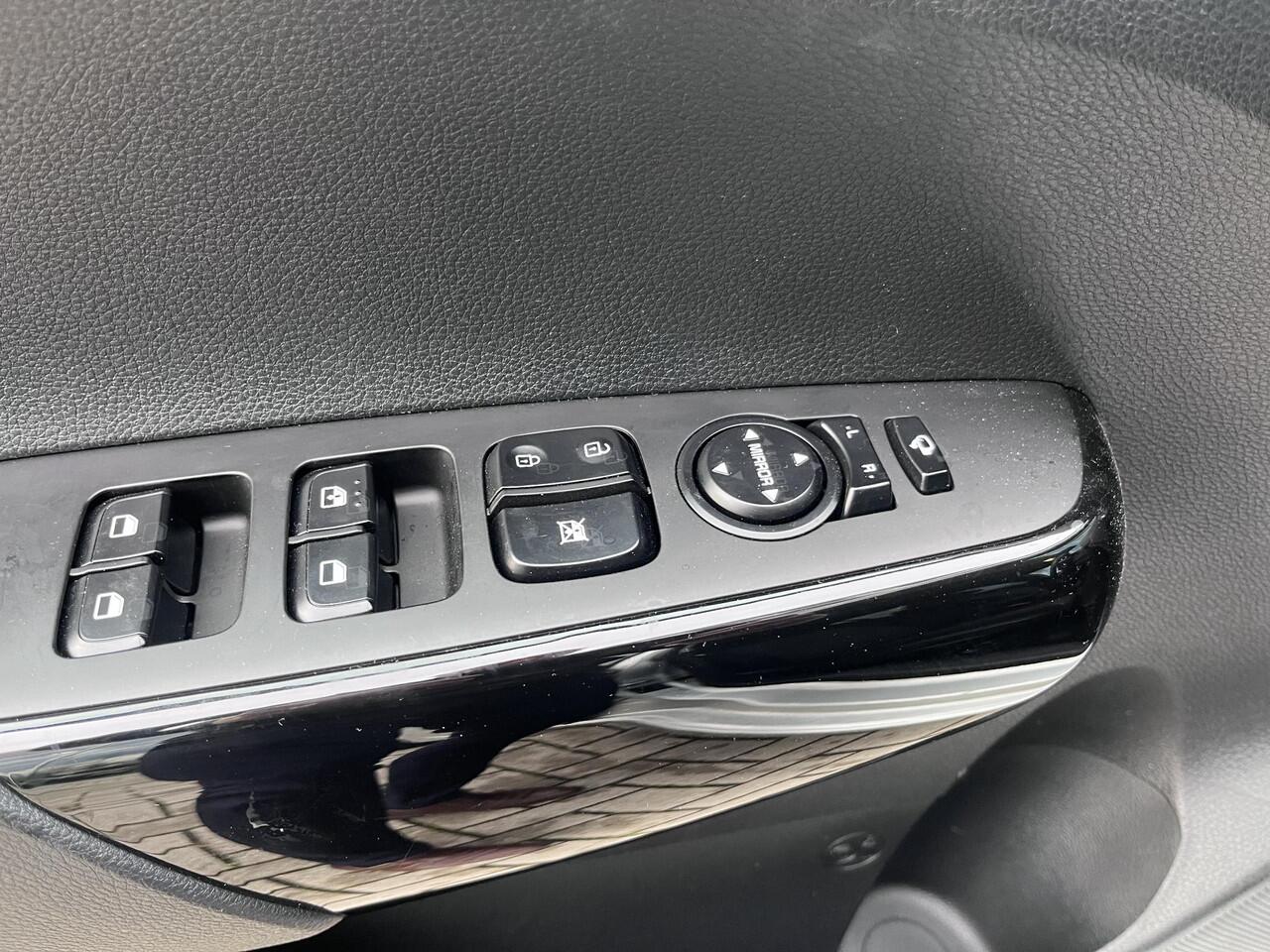 KIA PICANTO 1.0 DPI ExecutiveLine Draadloze oplader telefoon | Stoel en Stuurverwarming | Led verlichting | 1e Eigenaar!!