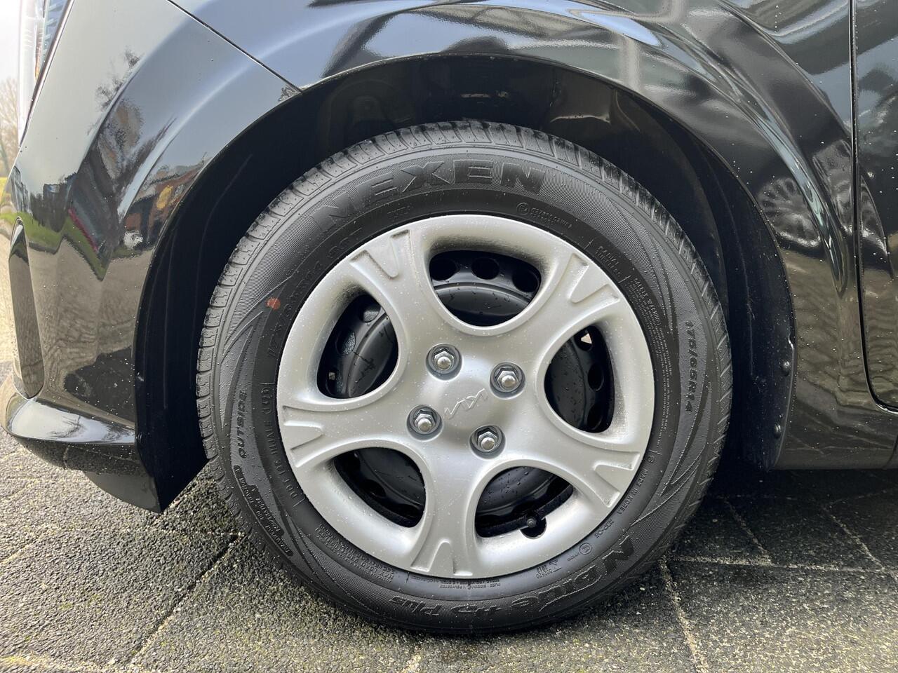 KIA PICANTO 1.0 DPI DynamicLine Metallic, Achteruitrijcamera, Sensoren, Apple Carplay/Android Auto, Navigatie, Enz...