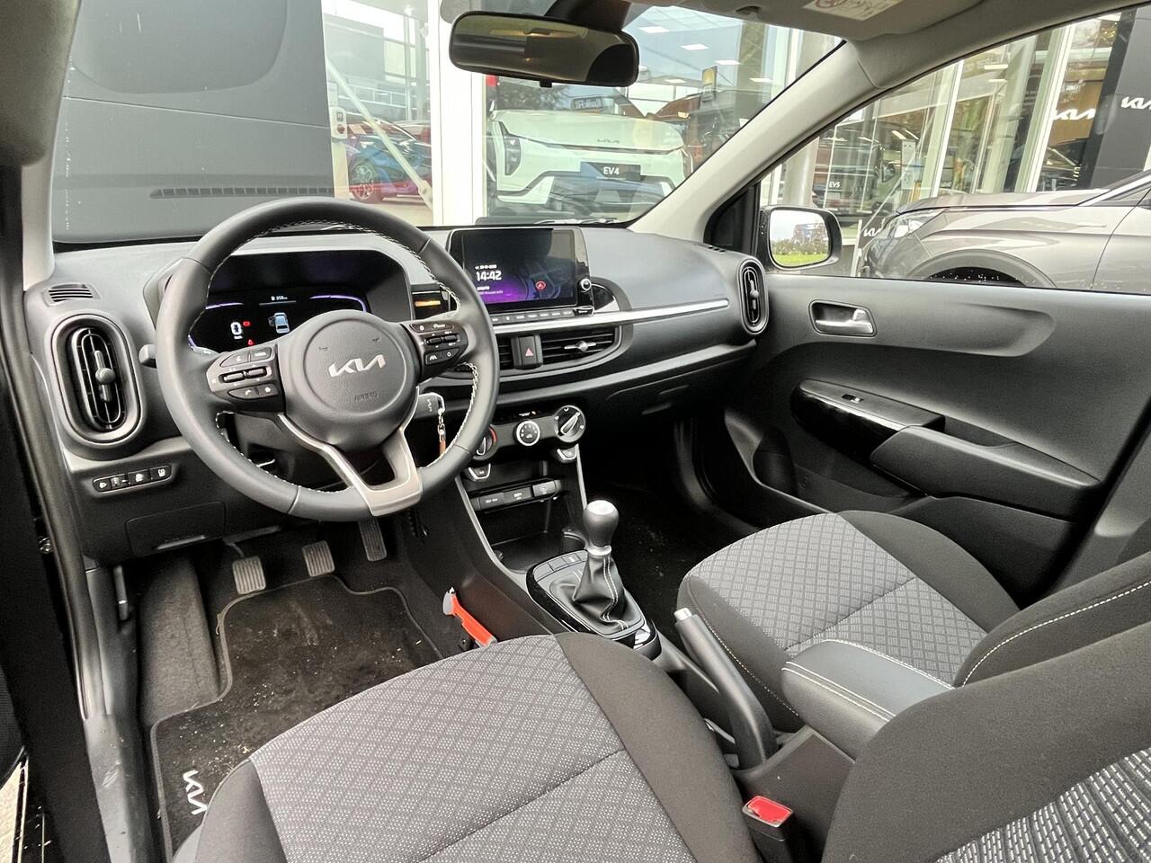 KIA PICANTO 1.0 DPI DynamicLine Metallic, Achteruitrijcamera, Sensoren, Apple Carplay/Android Auto, Navigatie, Enz...