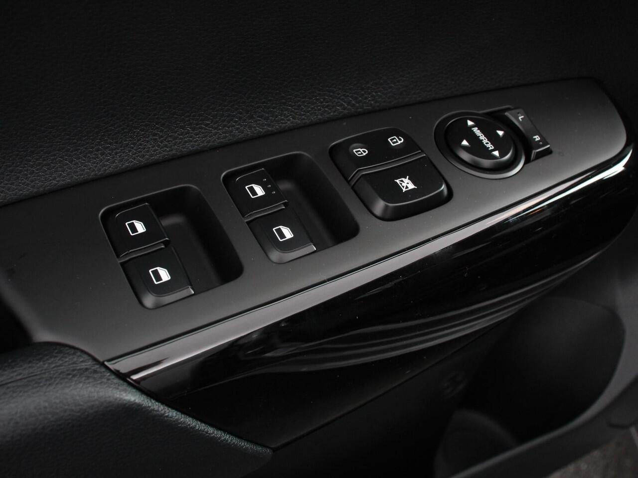 KIA PICANTO 1.0 DPI Automaat DynamicLine | DEMO ! | Navigatie | Apple Carplay/Android auto | Airco | Camera | DAB | Bluetooth