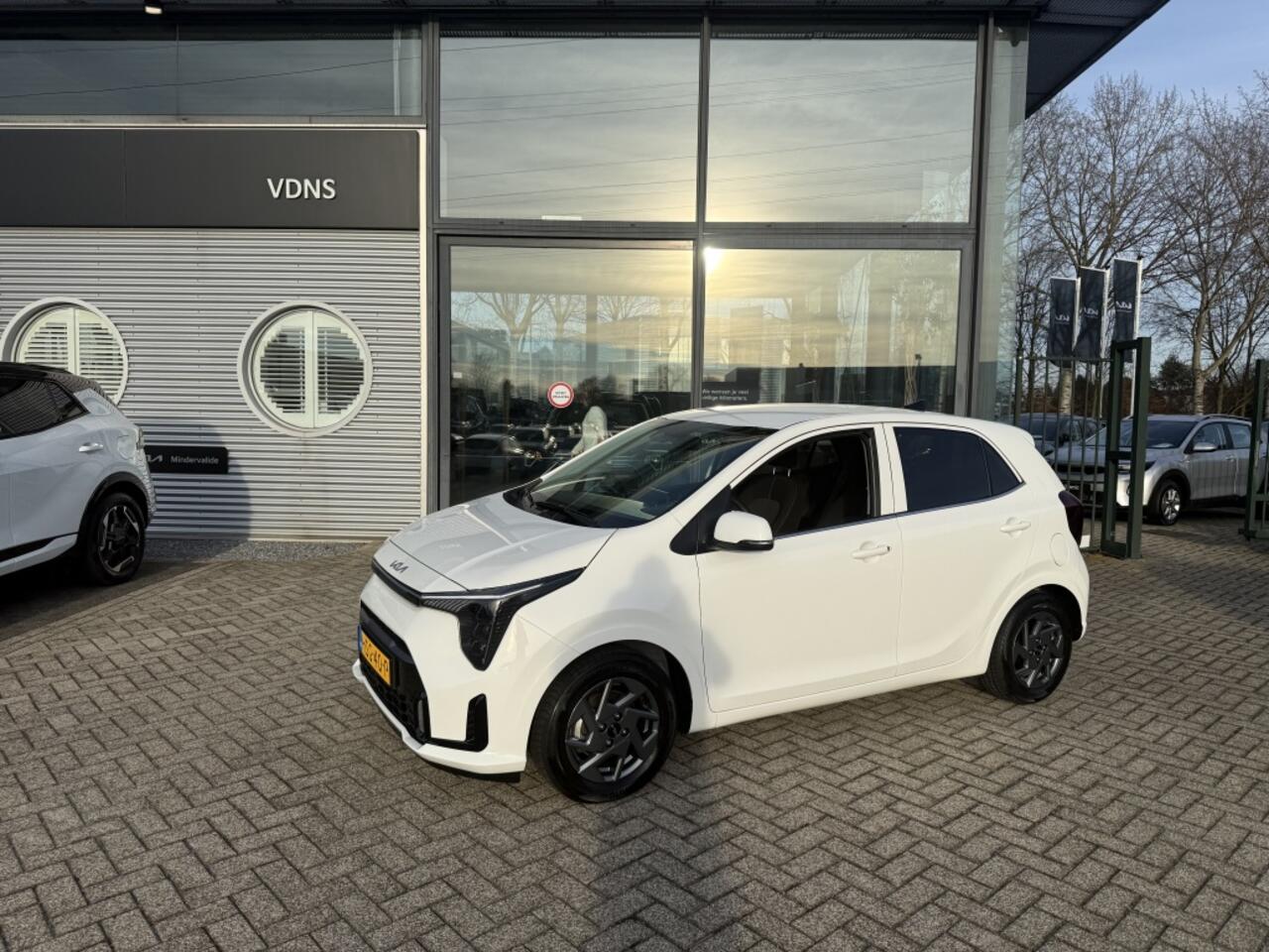 KIA PICANTO 1.0 DPi DynamicPlusLine NAVI - CAMERA + LM VELGEN