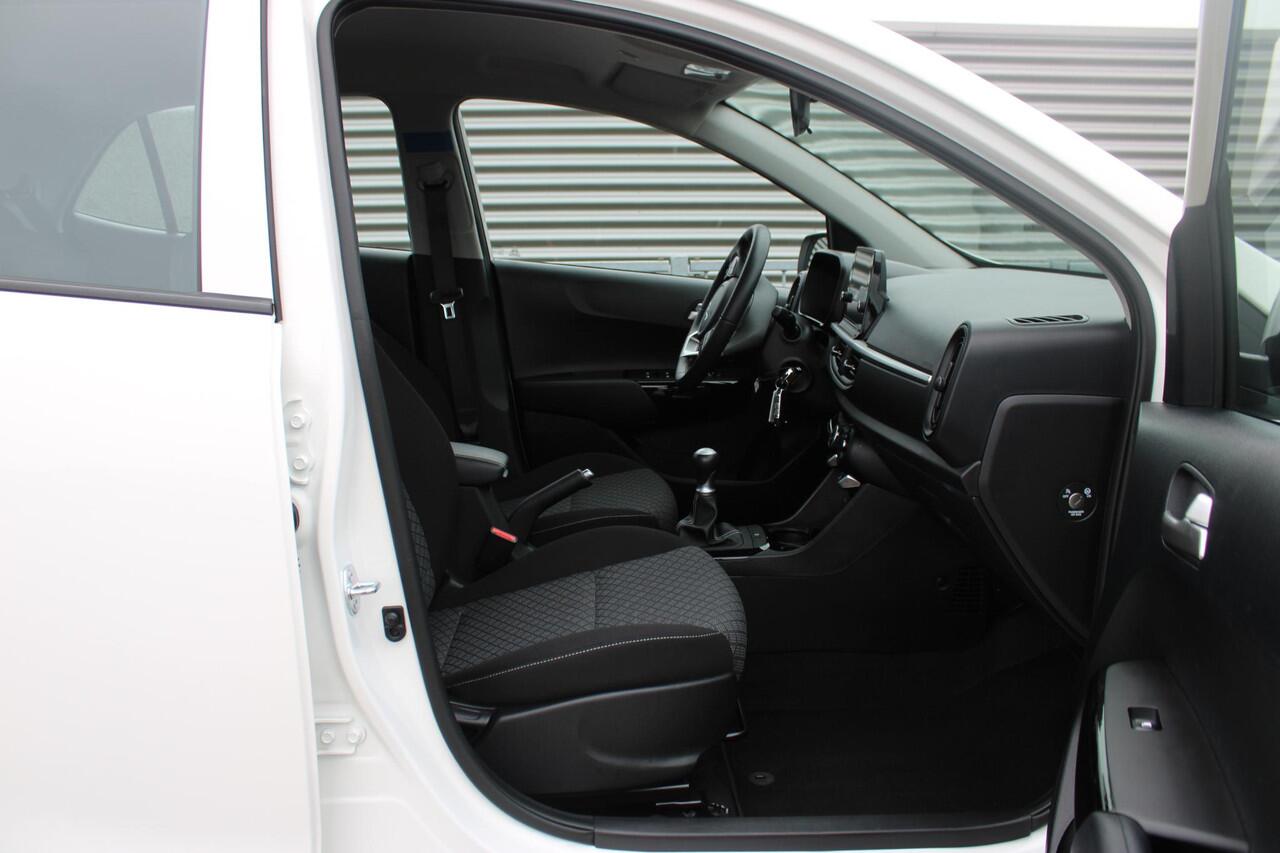 KIA PICANTO 1.0 DPI DynamicLine NAVIGATIE, PARKEERSENSOREN, ACHTERUITRIJCAMERA