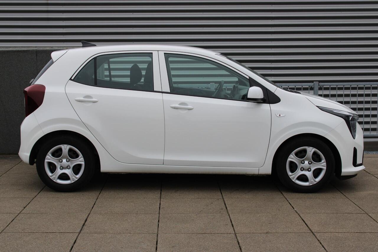 KIA PICANTO 1.0 DPI DynamicLine NAVIGATIE, PARKEERSENSOREN, ACHTERUITRIJCAMERA