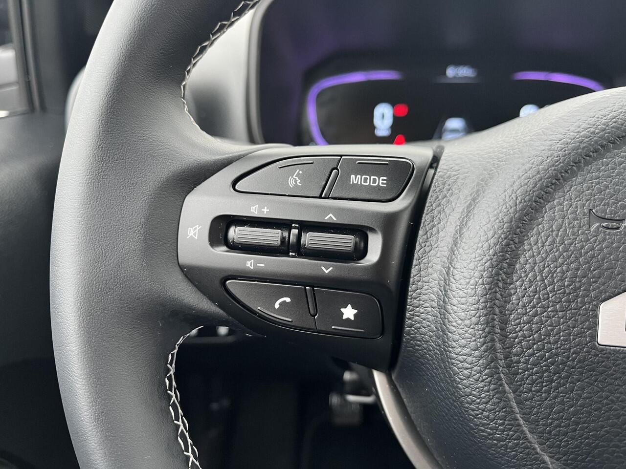 KIA PICANTO 1.0 DPI DynamicLine / Navigatiesysteem full map / Cruise control adaptief en stuurhulp / Apple Carplay/Android Auto /