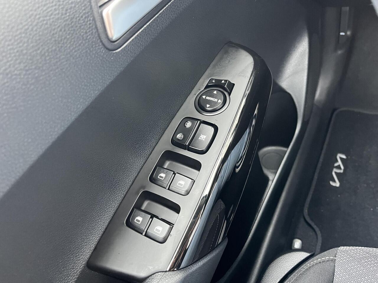 KIA PICANTO 1.0 DPI DynamicLine / Navigatiesysteem full map / Cruise control adaptief en stuurhulp / Apple Carplay/Android Auto /