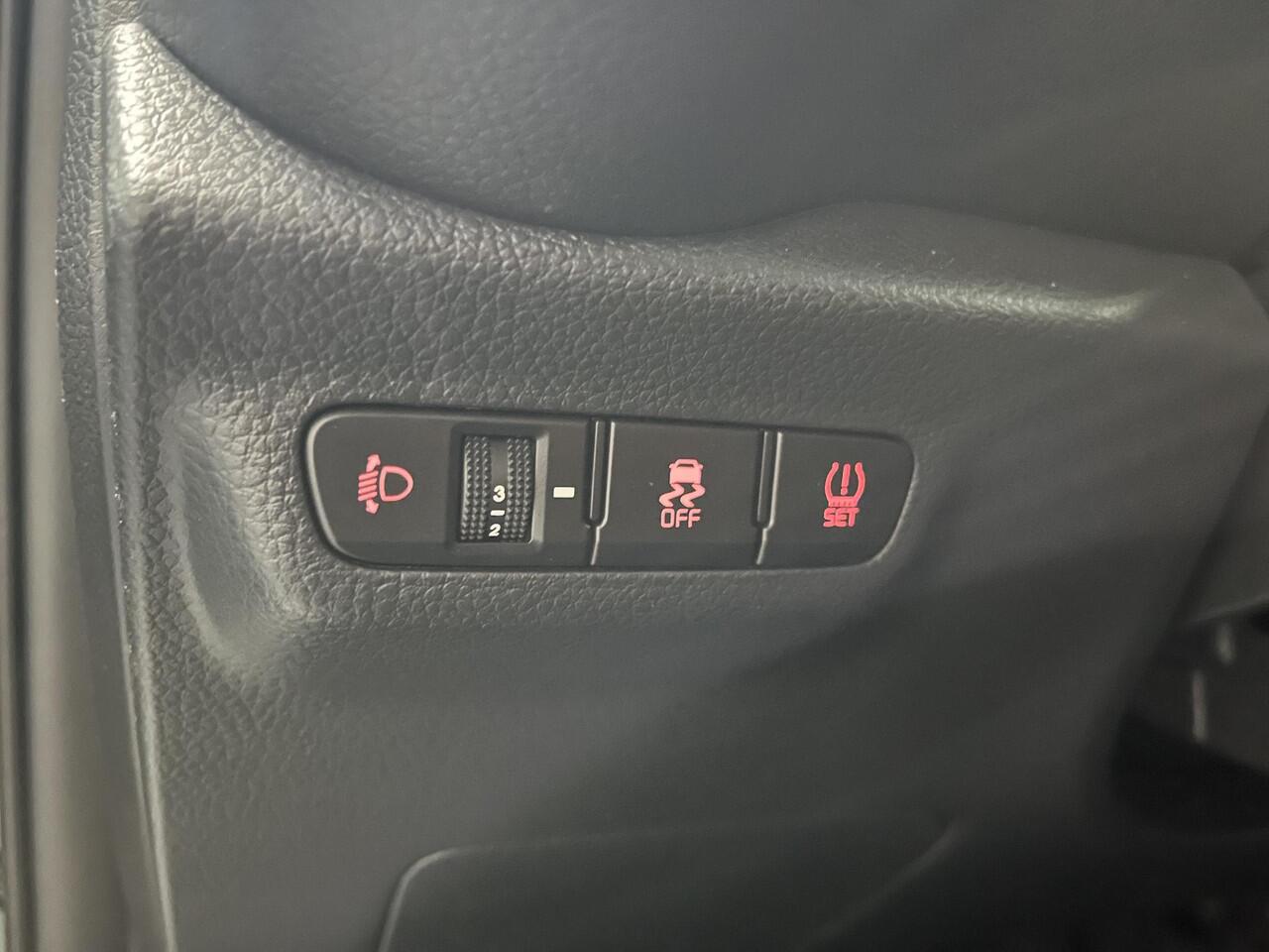 KIA PICANTO 1.0 DPI ExecutiveLine , Stoel en Stuurverwarming, Klimaatcontrole, Keyless Entry, Achteruitrij Camera, Apple Carplay en Android auto