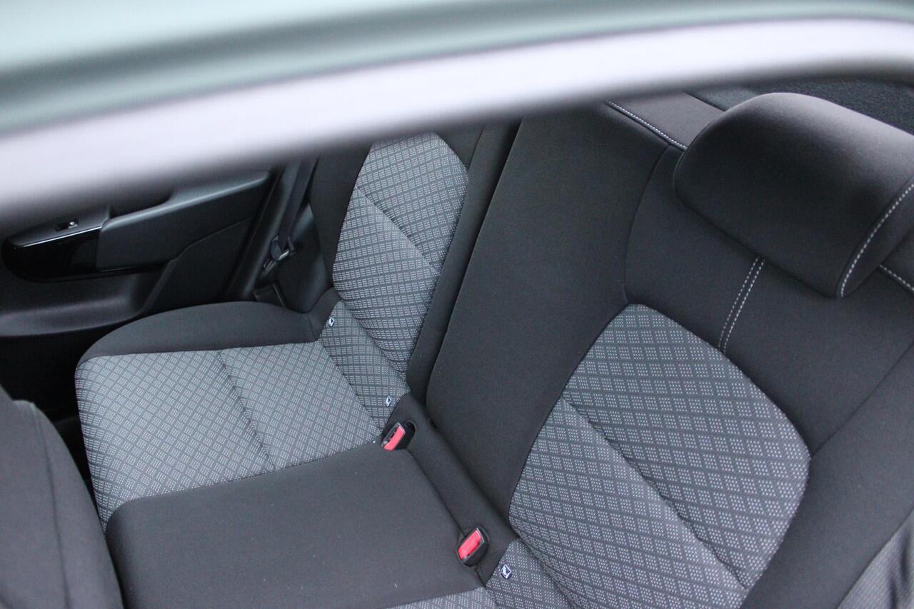 KIA PICANTO 1.0 DPI DynamicLine Nu ¤1.100,- voordeel Uit voorraad leverbaar