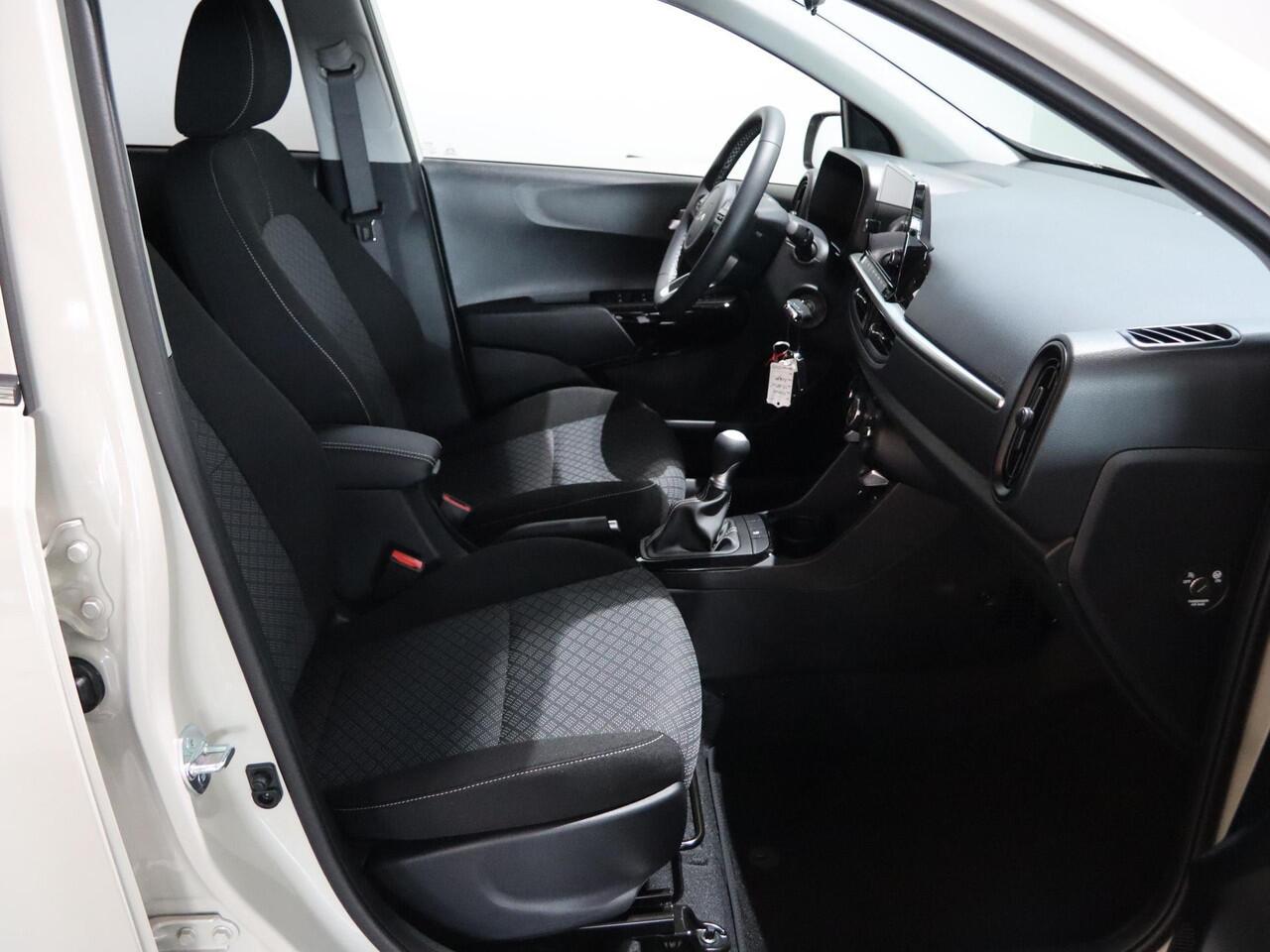 KIA PICANTO 1.0 DPI DynamicPlusLine | 4-zits | Parkeersensoren Achter | Navigatiesysteem | LED Koplampen | Cruise control | Achteruitrijcamera |