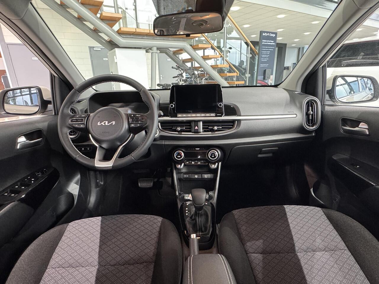 KIA PICANTO 1.0 DPI ExecutiveLine AMT | Stoelverwarming | Achteruitrijcamera | LED Koplampen | Navigatie | Stuurwiel verwarmd |