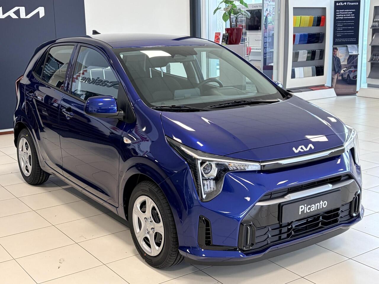 KIA PICANTO 1.0 GDi DynamicLine rijklaar vanaf ¤20.895,-- | Navigatie | Achteruitrijcamera | Direct leverbaar! Exclusief Metallic Lak