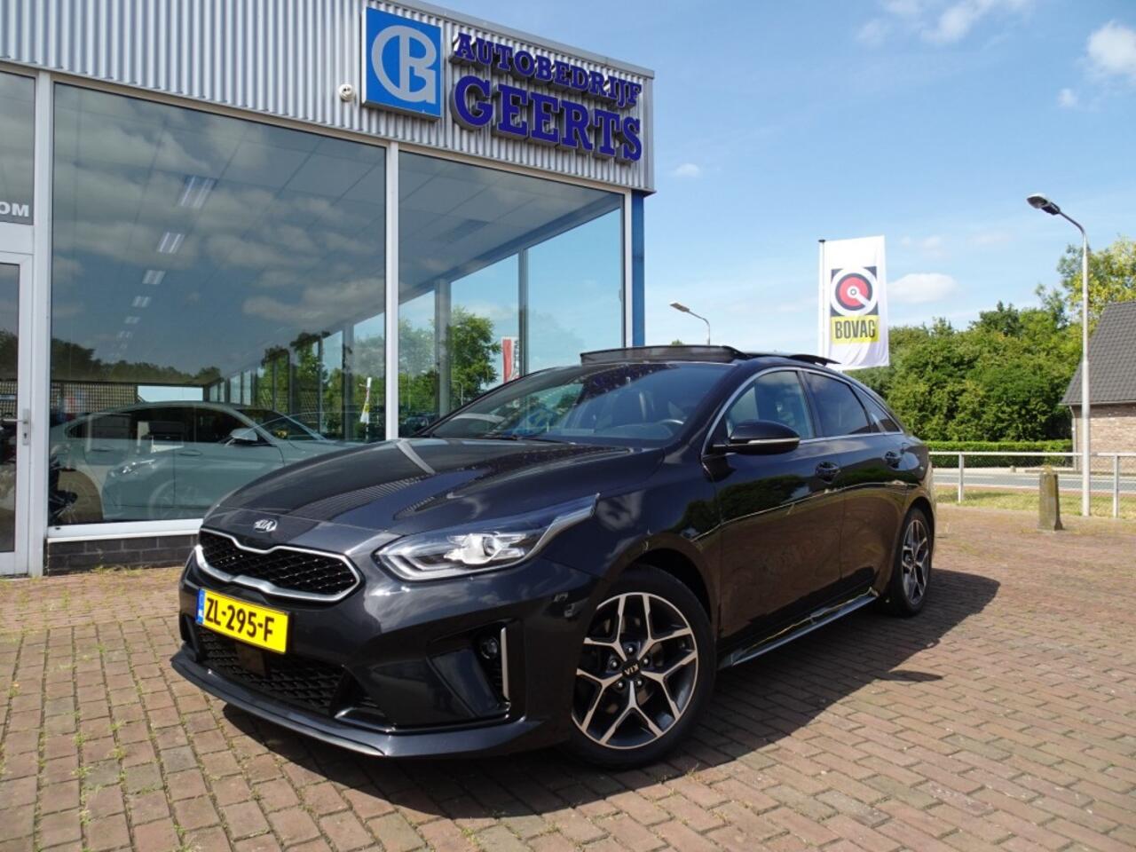 KIA PRO CEE D 1.0 T-GDI GT-LINE Panorama/Camera/PDC/Navi/LED