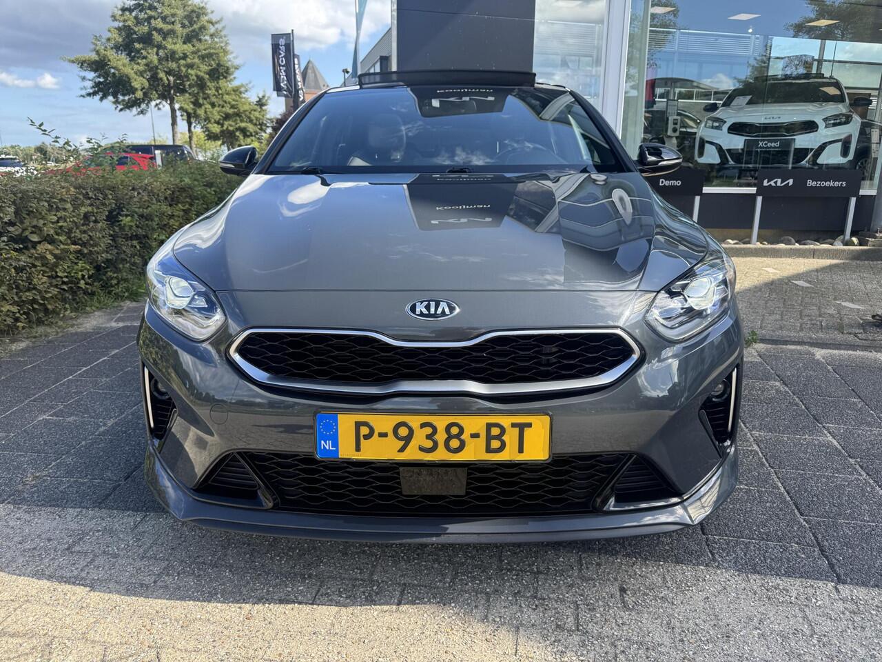 KIA PRO CEE D ProCeed 1.4 T-GDI GT-PlusLine , Dealeronderhouden, Groot panoramadak, Dodehoekassistent, JBL, Elektrische verstelbare stoelen met memory, Enz...