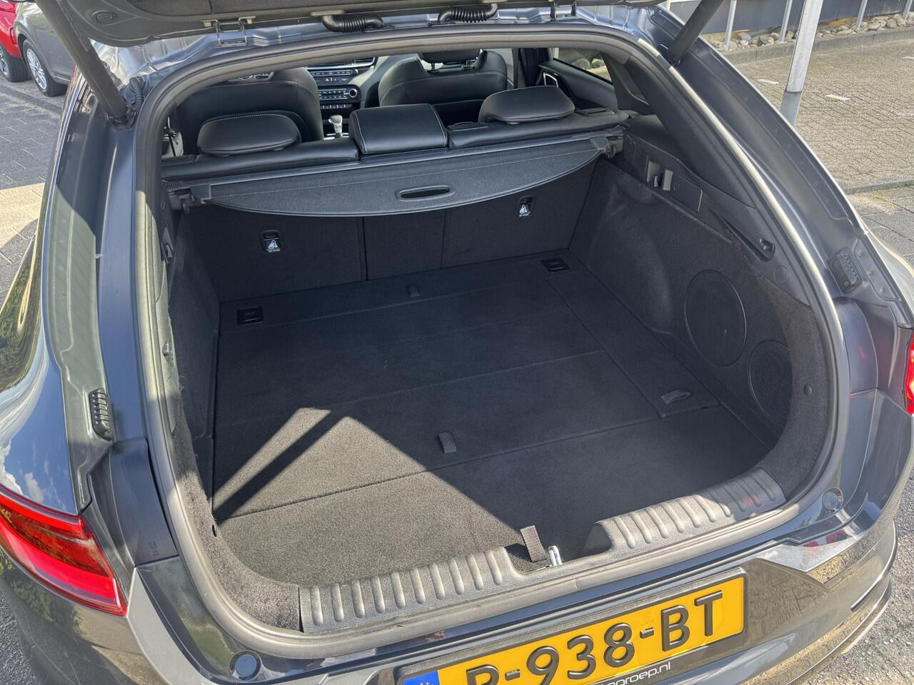 KIA PRO CEE D ProCeed 1.4 T-GDI GT-PlusLine , Dealeronderhouden, Groot panoramadak, Dodehoekassistent, JBL, Elektrische verstelbare stoelen met memory, Enz...