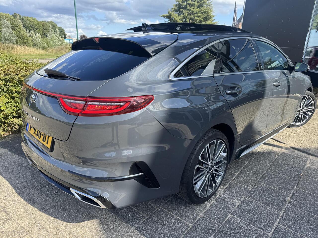 KIA PRO CEE D ProCeed 1.4 T-GDI GT-PlusLine , Dealeronderhouden, Groot panoramadak, Dodehoekassistent, JBL, Elektrische verstelbare stoelen met memory, Enz...