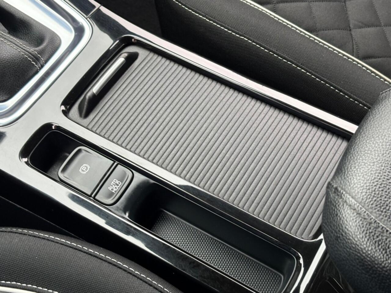 KIA PRO CEE D 1.4 T-GDI AUT. 140PK GT-LINE LED NAVI CAMERA CARPLAY AIRCO LMV PDC