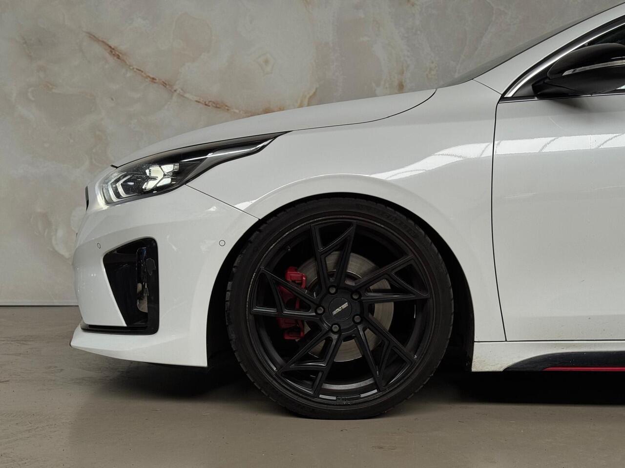 KIA PRO CEE D ProCeed 1.6 T-GDI GT