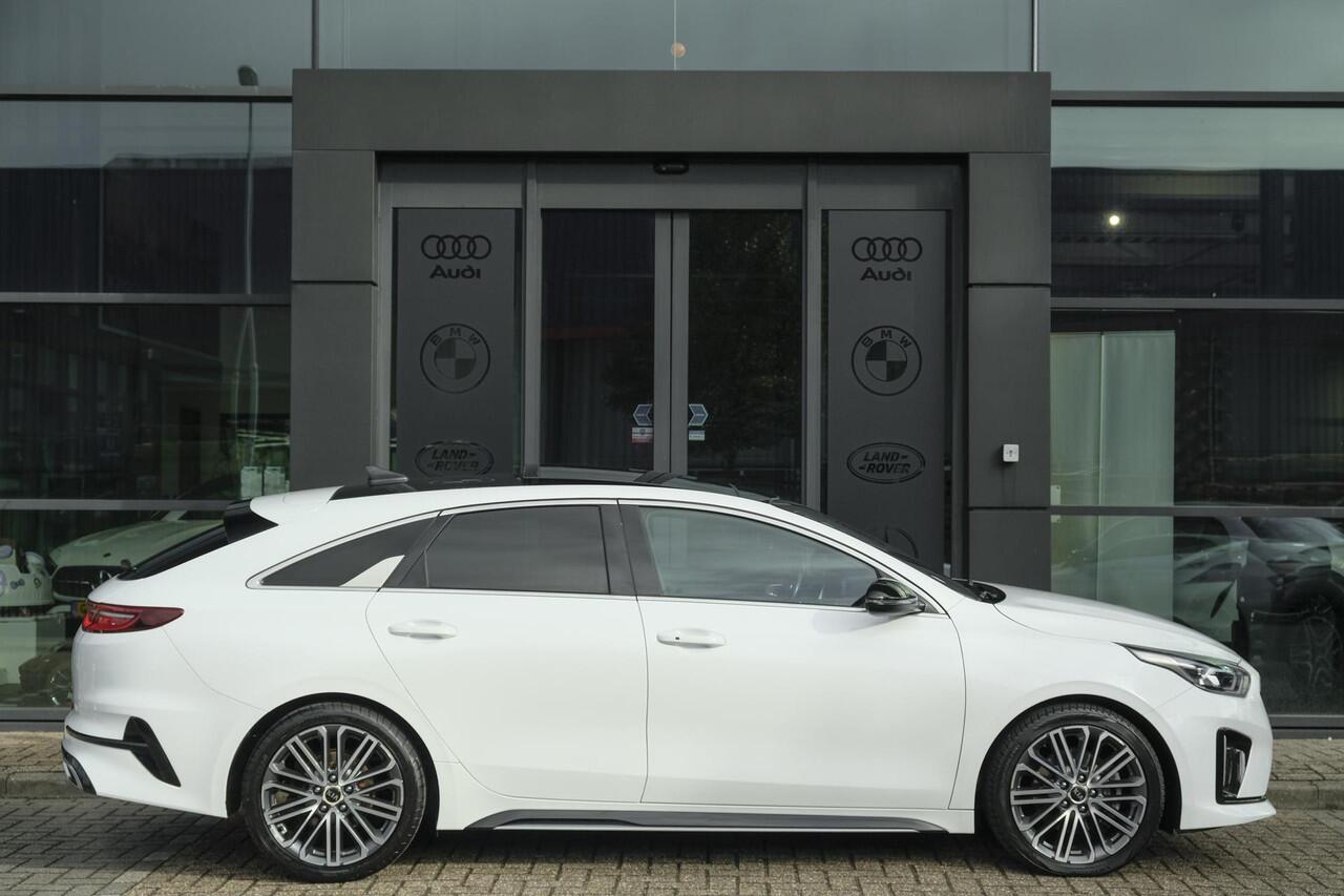 KIA PRO CEE D ProCeed 1.4 T-GDI 140pk DCT7 GT-PlusLine Panoramadak Stoelverwarming voor+achter Stuurwielverwarming Navigatie Camera Elektrische klep