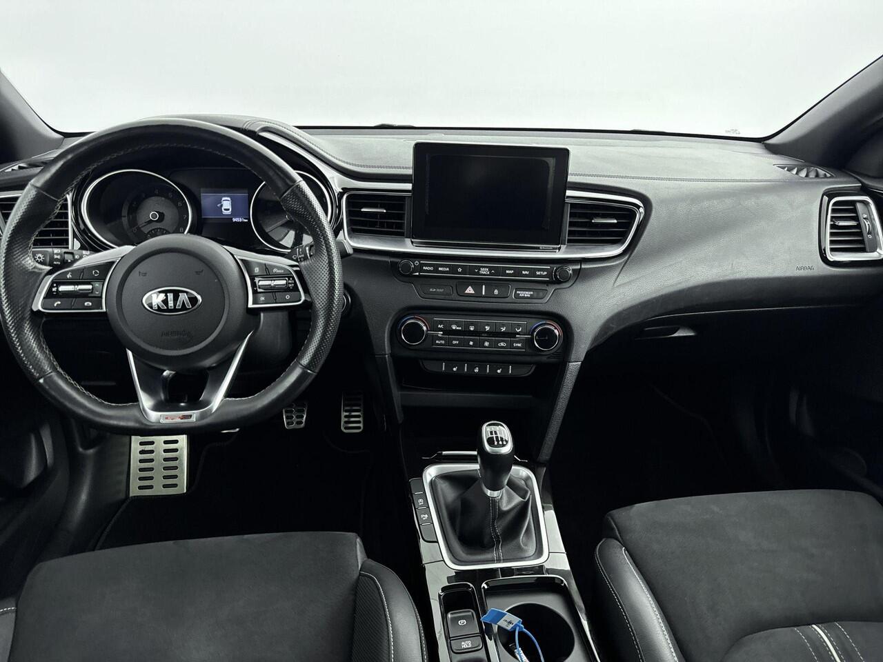 KIA PRO CEE D ProCeed 1.0 T-GDI GT-Line 120PK | Schuif-/Kanteldak | Stoel- en Stuurverwarming | Climate Control | Half-Lederen Bekleding