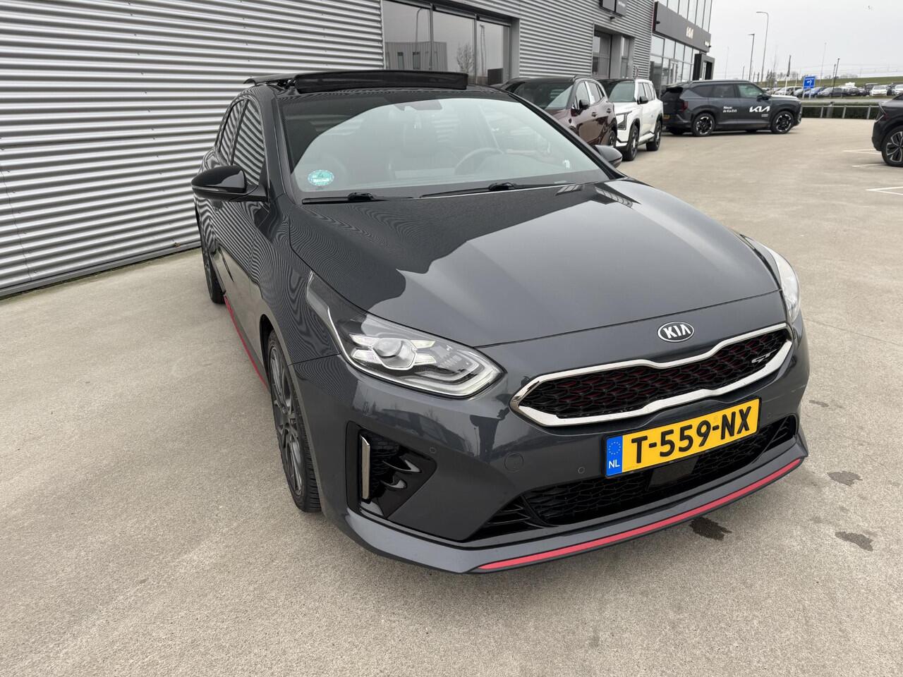 KIA PRO CEE D ProCeed 1.6 T-GDI GT Keurige goed onderhouden GT | Trekhaak | Voorruit + Stoel + Stuurverwarming