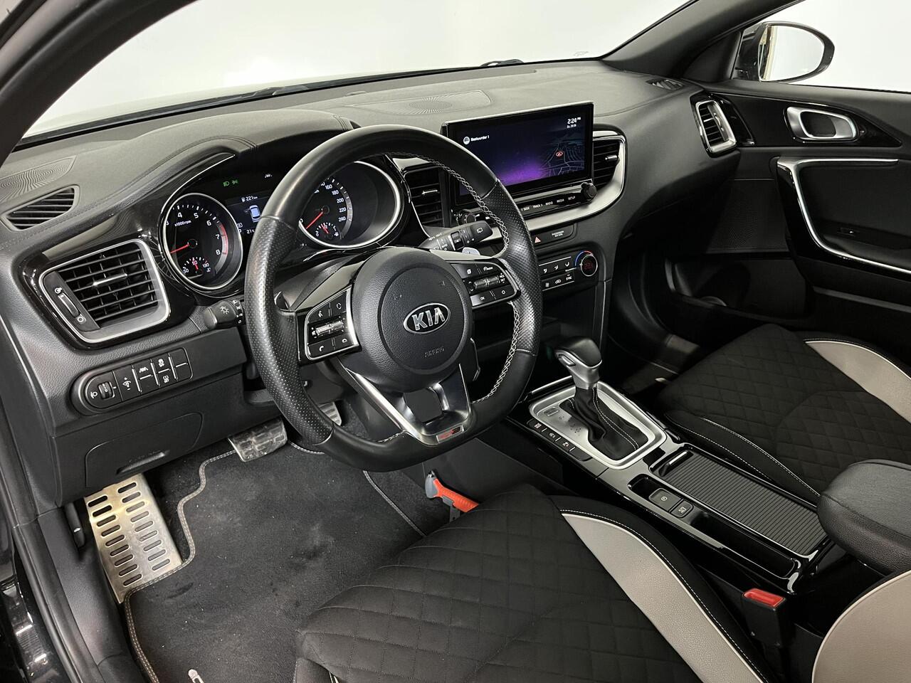 KIA PRO CEE D ProCeed 1.5 T-GDi MHEV GT-Line Edition Climate control Cruise control adaptive Achteruitrijd camera Parkeersensoren achter Stuur verwarming Voorstoelen verwarmd Navigatie Apple Carplay/ Android Auto